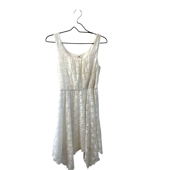 Beautiful mini lace dress size m - Picture 1 of 3